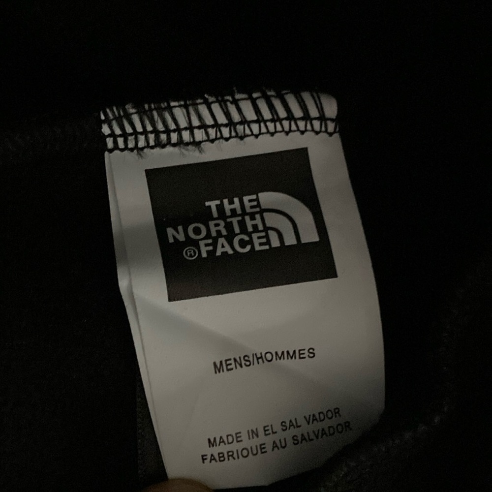 The North Face Classic Black Fleece layer - Picture 3 of 5